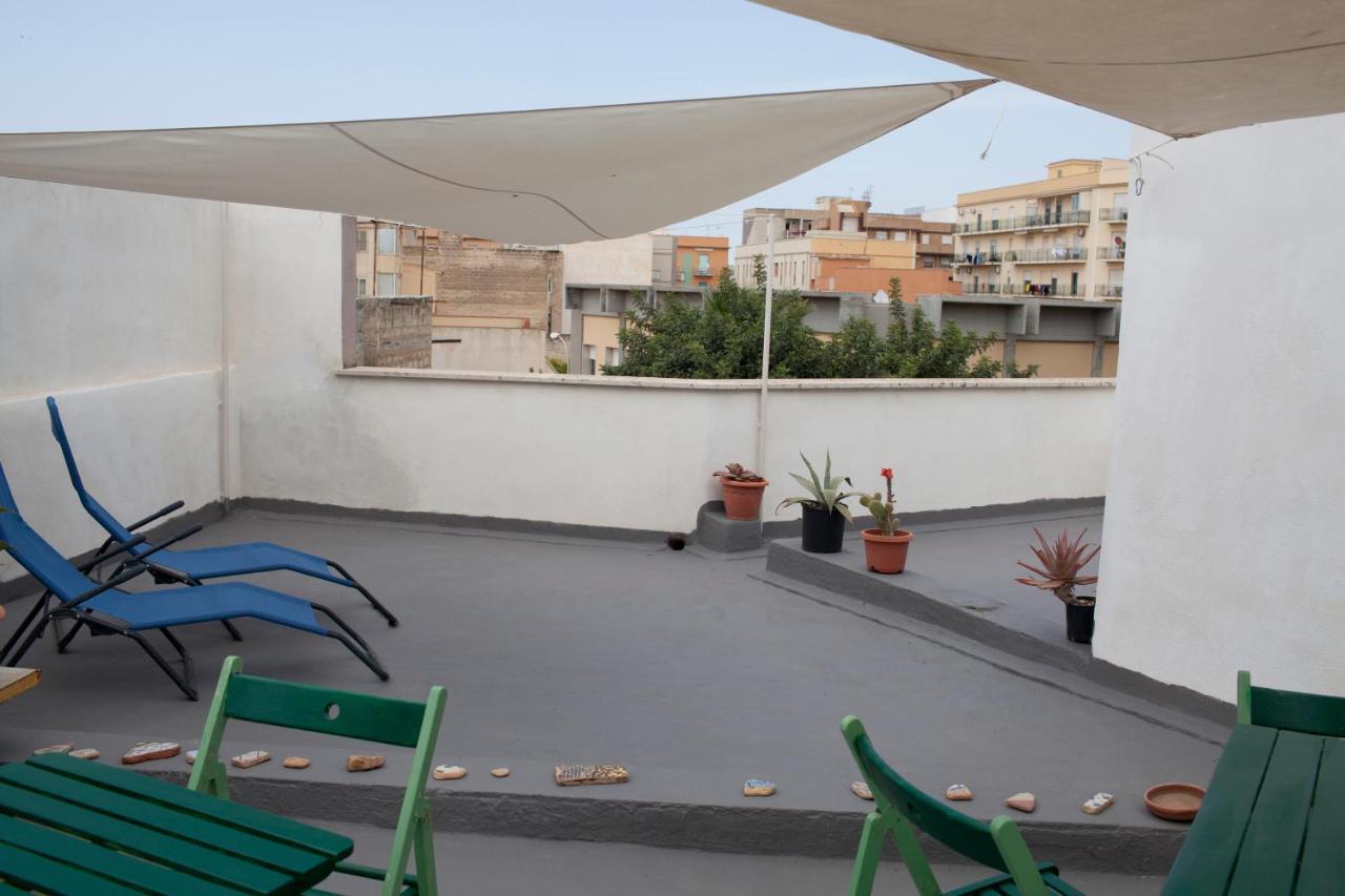 مبيت وإفطار تراباني Area 12 Bb المظهر الخارجي الصورة
